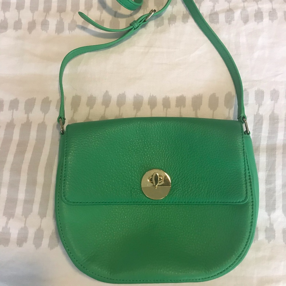 Like new 💯 leather Talbots green leather satchel